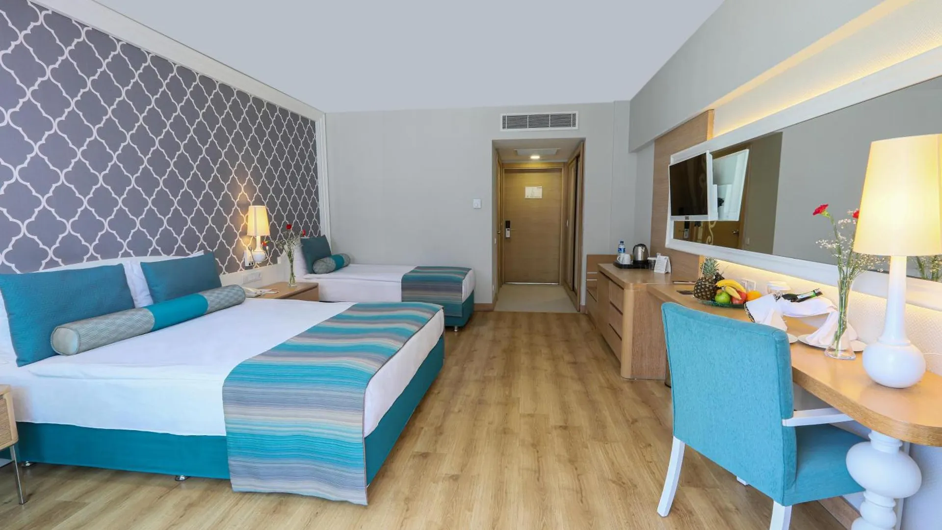 Resort Sherwood Exclusive Lara Antalya